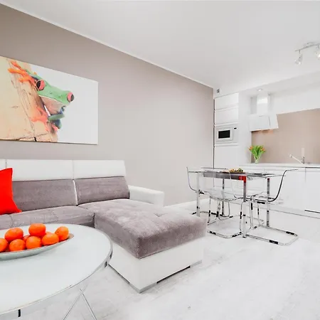 Apartamenty Homely Place Casa Verona - Stary Rynek - Parking Poznan Exterior photo