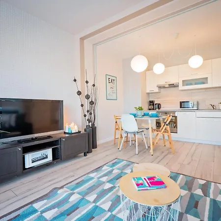 Apartamenty Homely Place Casa Verona - Stary Rynek - Parking Poznan Exterior photo