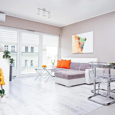Apartamenty Homely Place Casa Verona - Stary Rynek - Parking Poznan Exterior photo