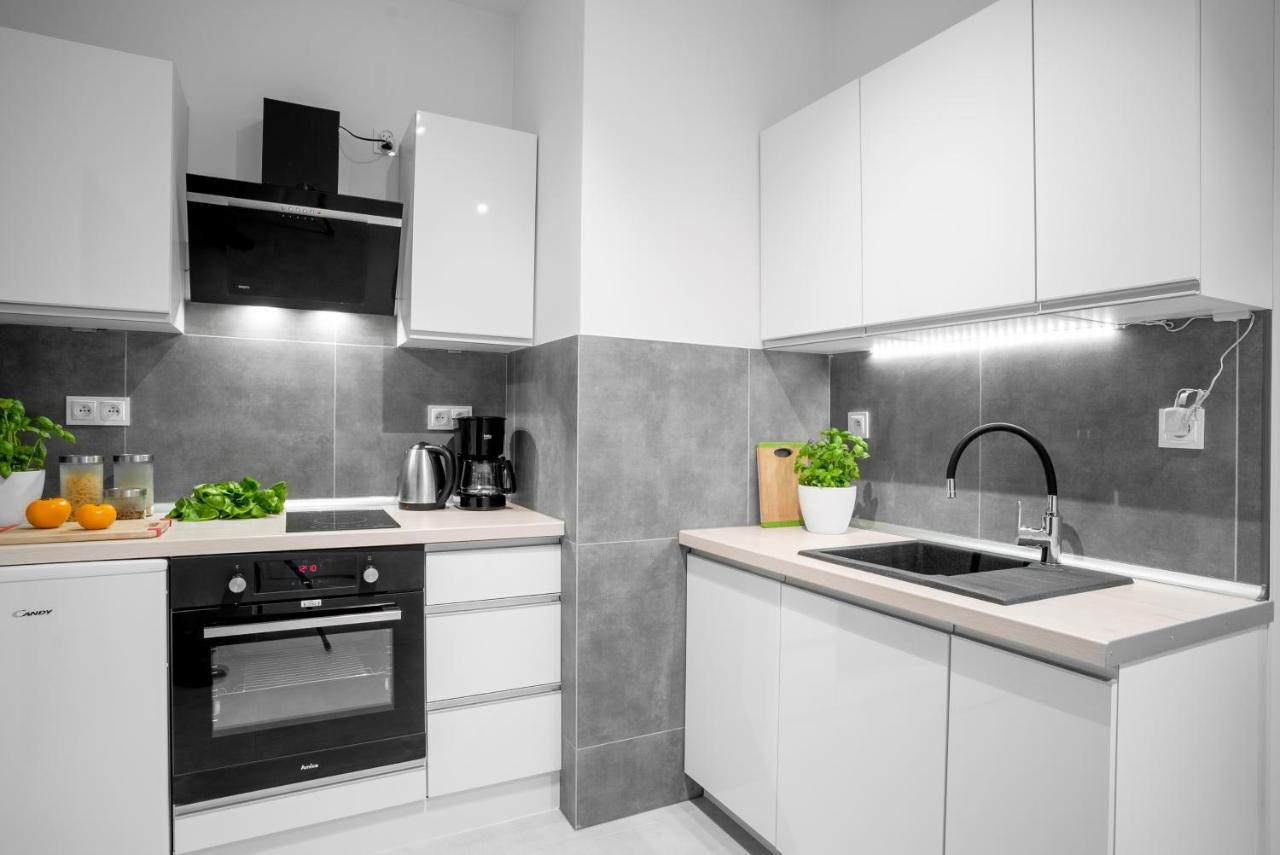 Homely Place Casa Verona - Stary Rynek - Parking * Poznan