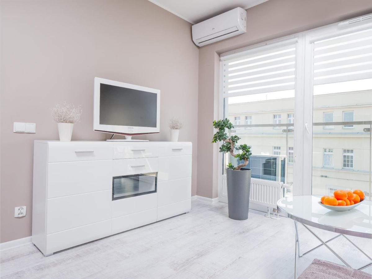 Apartment Homely Place Casa Verona - Stary Rynek - Parking *